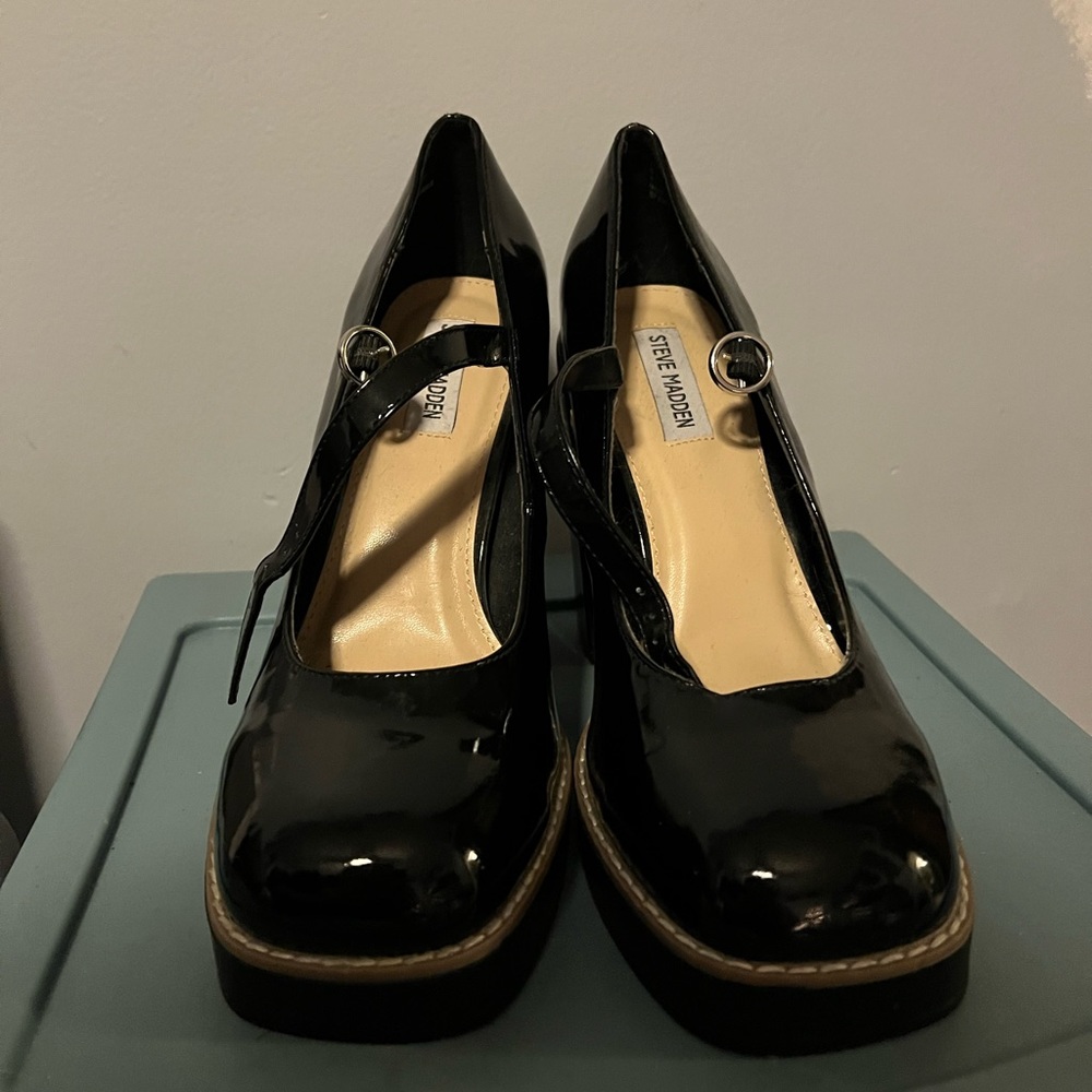 Steve Madden Mary Jane Heels